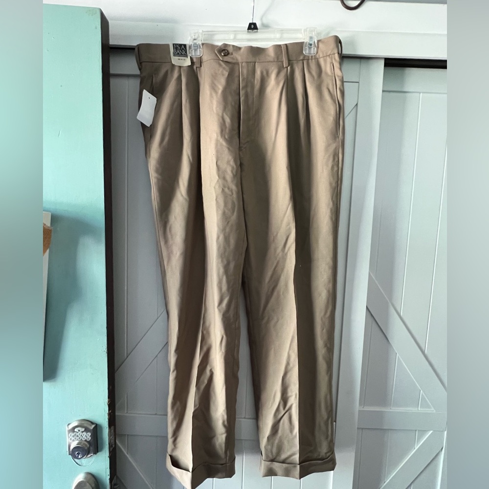 Jos. A Banks men’s wool pants NWT